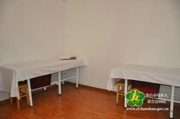 改造后的盲人保健按摩店